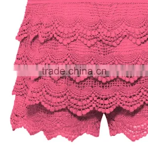 Women's Elastic Waist Lined Crochet Lace Scallop Hem Casual Mini Summer Shorts thumbnail-2