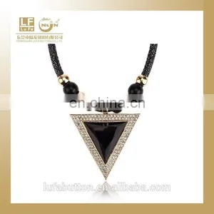 Triangular Shaped Black Necklaces thumbnail-1