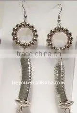 Metal Flexible Earring in Rhodium thumbnail-1