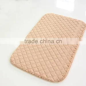 High Quality Soft Floor Mat Bath Room Mat With Anti Slip Base thumbnail-3