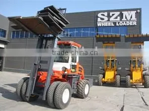 China Forklift 5.5 Ton SZM C5500 Terrain Forklift With Hydraulic Transmission thumbnail-2