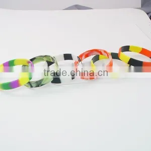 Silicone Rubber Wrist Bands thumbnail-1