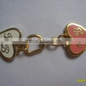 Zinc Alloy Keychains With Epoxy Done thumbnail-1