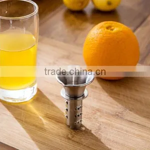 CY179 Creative Fruit Vegetable Tools Lemon Juicer Manually Squeezers thumbnail-1