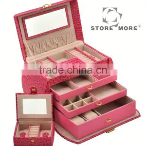 Eco-friendly Big Faux Leather Jewelry Case thumbnail-1