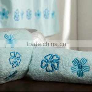 Cotton Bath Towels thumbnail-2