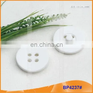 Polyester Button/Plastic Button/Resin Button for Coat BP4237 thumbnail-1