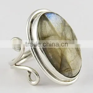 Blue Dreamer Bezel Setting Labradorite Ring, Gemstone Silver Jewellery, Indian Wholesale Silver Jewellery thumbnail-1