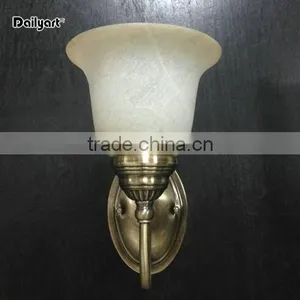 Decorative E27 Holder 60w Plated Wall Lamp thumbnail-2