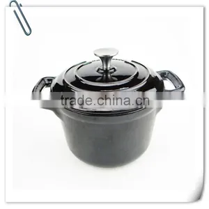 Cast Iron Big Casserole thumbnail-1