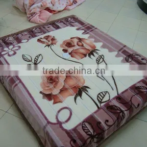 100% Polyester Raschel Printed &carved Double Zig-zag Blanket thumbnail-1