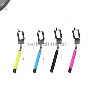 Selfie Stick for Smart Phone Cable Take Pole Selfie Stick Selfie Stick With Foldable thumbnail-4