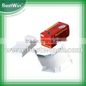 Cockroach Glue Tunnel Trap thumbnail-1