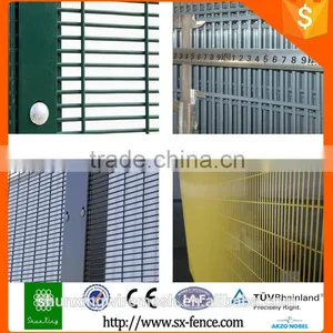 Manufacturer Pvc Coated Galvanized 358 Fence /358 Security Fence/358 Security Fence Prison Mesh/ thumbnail-1
