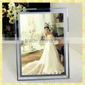 Fancy Sublimation Glass Photo Frames For Wedding Give Away Gifts thumbnail-1