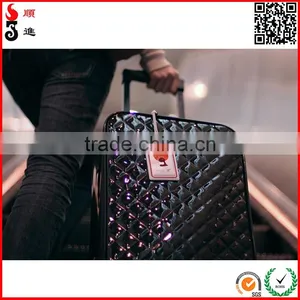 Samples Free Factory Supply Cheap Custom Plastic Rubber Silicone or Eco-friendly Pvc Luggage Tag thumbnail-6