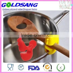 Silicone Hen or Pig Pot Clip Heat Resistant Spoons Holder thumbnail-1