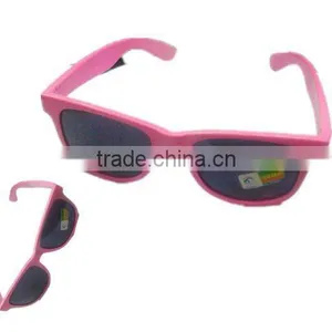Red Sunglasses thumbnail-1