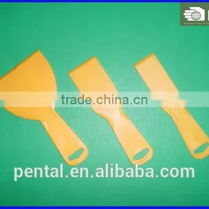 PK-003 Plastic Ice or Floor Scraper thumbnail-1