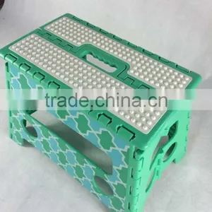 32cm Height Portable Plastic Folding Stool for Home Use thumbnail-5