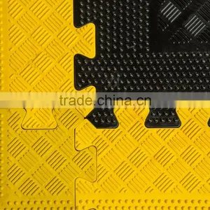 Interlock Rubber Gym Flooring Rubber Flooring thumbnail-2