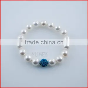 10mm Fashion Imitation Pearl Bracelet thumbnail-1