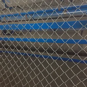 Galvanized Chain Link Fence With 2.5mm Wire Diameter and 50mm Mesh Size thumbnail-1