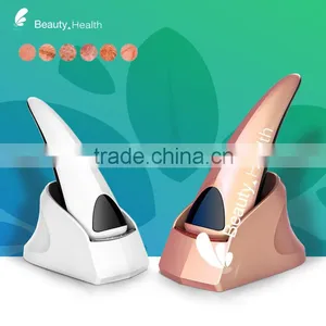 Portable Facial Digital Skin Analysis Beauty Machine With 5.0 MP thumbnail-1