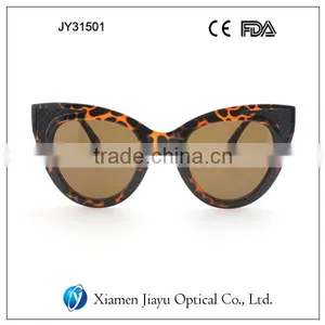 New Design High Quality Controlled Woman Polarized Sunglasses thumbnail-3