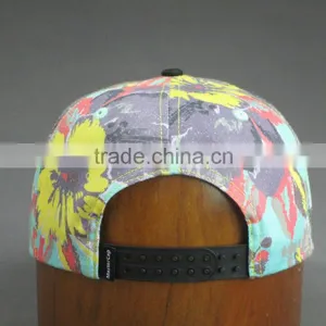 Customer High Quality 6- Panel Snapback Hat With Woven Lable thumbnail-4