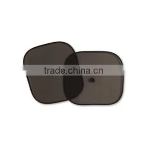 Car Side Window Sunshades in Pouch thumbnail-1