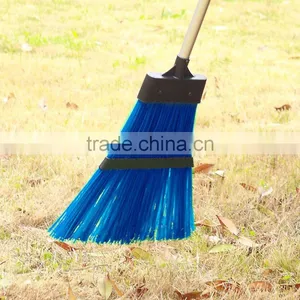Low Price Plastic Sweeping Broom, Yard Brushes thumbnail-2