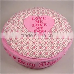 Pet Bed thumbnail-1