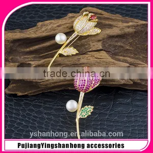Fashion Micro Natural Pearl Inlay Zircon Gold-plated Corsage thumbnail-1