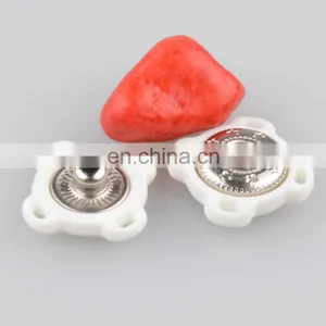 Fashion Design Good Metal Button for Clothing thumbnail-1