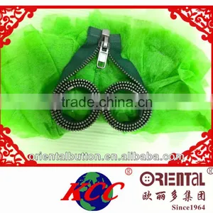 Wholesale Gun 8# Y-teeth Open -end High Quality KCC Metal Zippers thumbnail-1