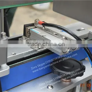 High-efficiency Automatic Sticker Label 2 Sides Bottle Labeling Machinery thumbnail-3