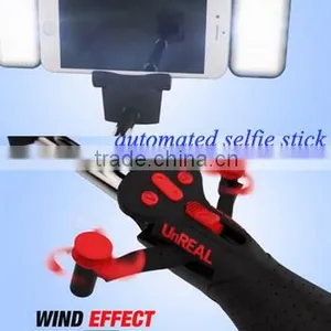 Amazon Hot Selling Unreal Selfie Stick With Fan, Automated Extension Monopod Selfie Stick With Beauty Light thumbnail-1