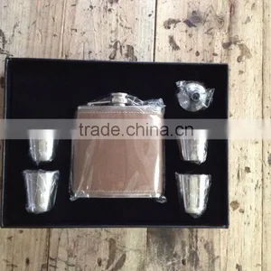 6oz Leather Wrapped Flask and 4pcs Cup and Small Funnel in Gift Box thumbnail-1