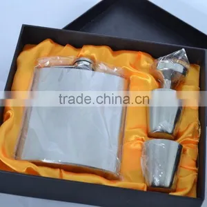 Fine Stainless Steel Hip Flask Suit thumbnail-3