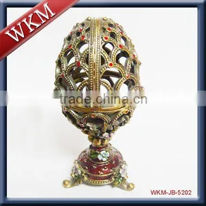 Plastic Large Easter Egg With Box thumbnail-3