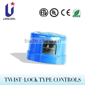 Electronic Twist-lock Type Fail-on Mode Light Control For Outdoor Lighting thumbnail-1