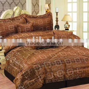 7Pcs Jacquard Comforter Set thumbnail-1