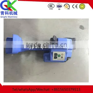 Portable Button Free Packing Machine thumbnail-3