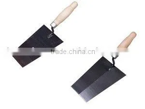 YB-0568 TROWEL WITH WOODEN HANDLE thumbnail-1