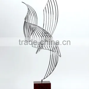 Bisini Metal Home Decortion Pieces, Interior Decoration Bird Design, Christmas Party Decoration thumbnail-1