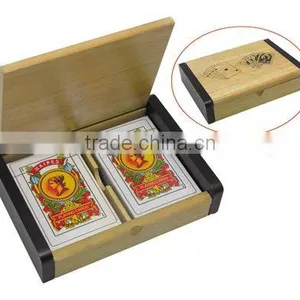 Wooden Poker Game thumbnail-1
