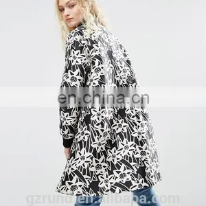 China Supplier Wholesale OEM ODM New Fashion Lady Winter Coat, Black and White Print Floral Satin A- Line Coat With Rib Detail thumbnail-4