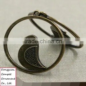 Wholesale New Products Watchman Zinc Alloy Birds Circular Pendant thumbnail-3