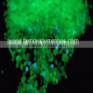 Glow in the Dark Gravel for Garden Landscape thumbnail-2